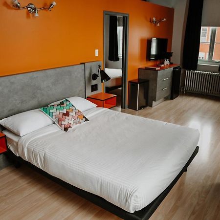 Hotel Historique Et Manoir Route 66 Saint-Victor ภายนอก รูปภาพ