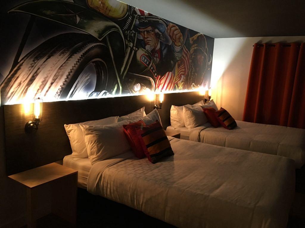 Hotel Historique Et Manoir Route 66 Saint-Victor ภายนอก รูปภาพ